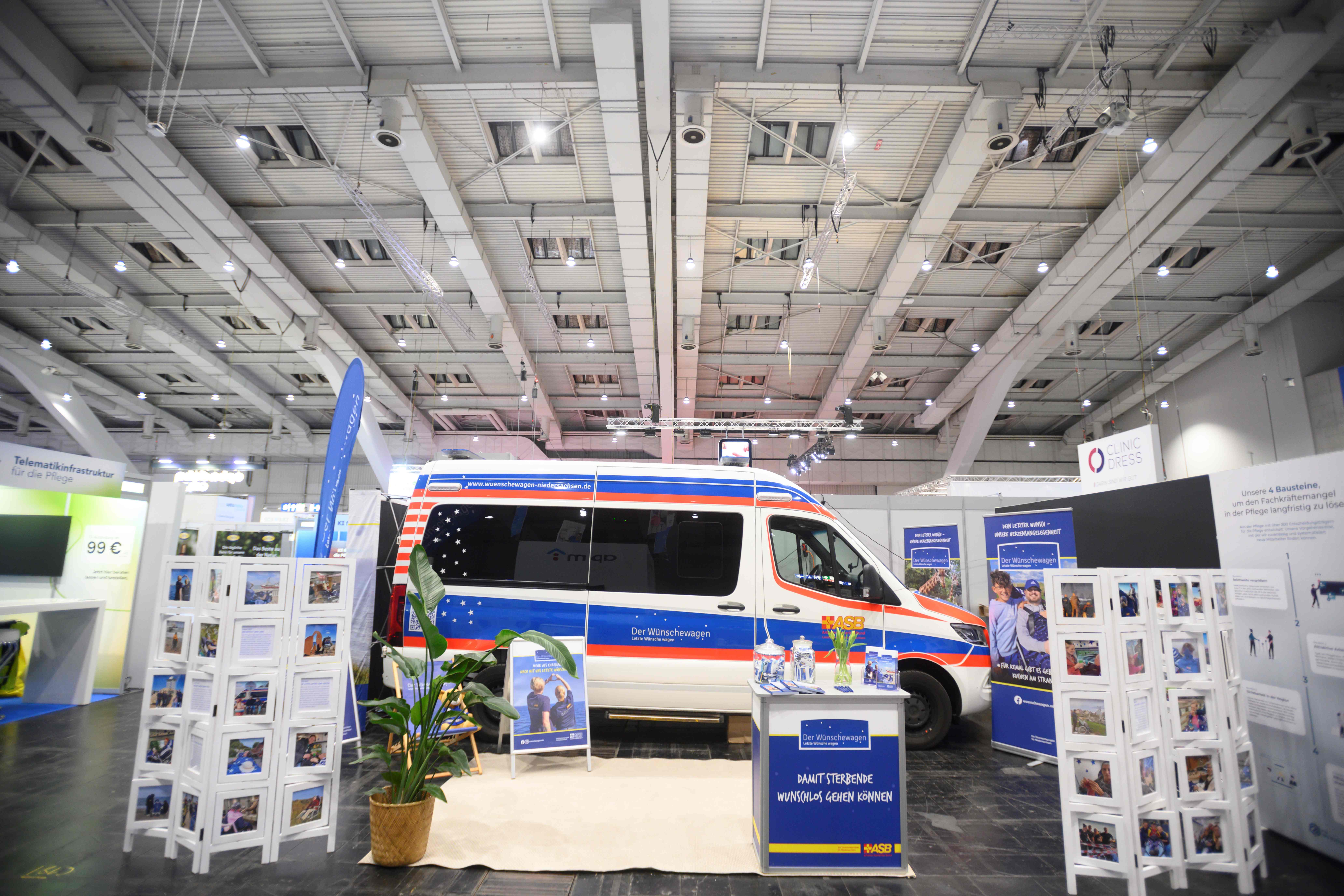 Der ASB-Wünschewagen stellt sich vor