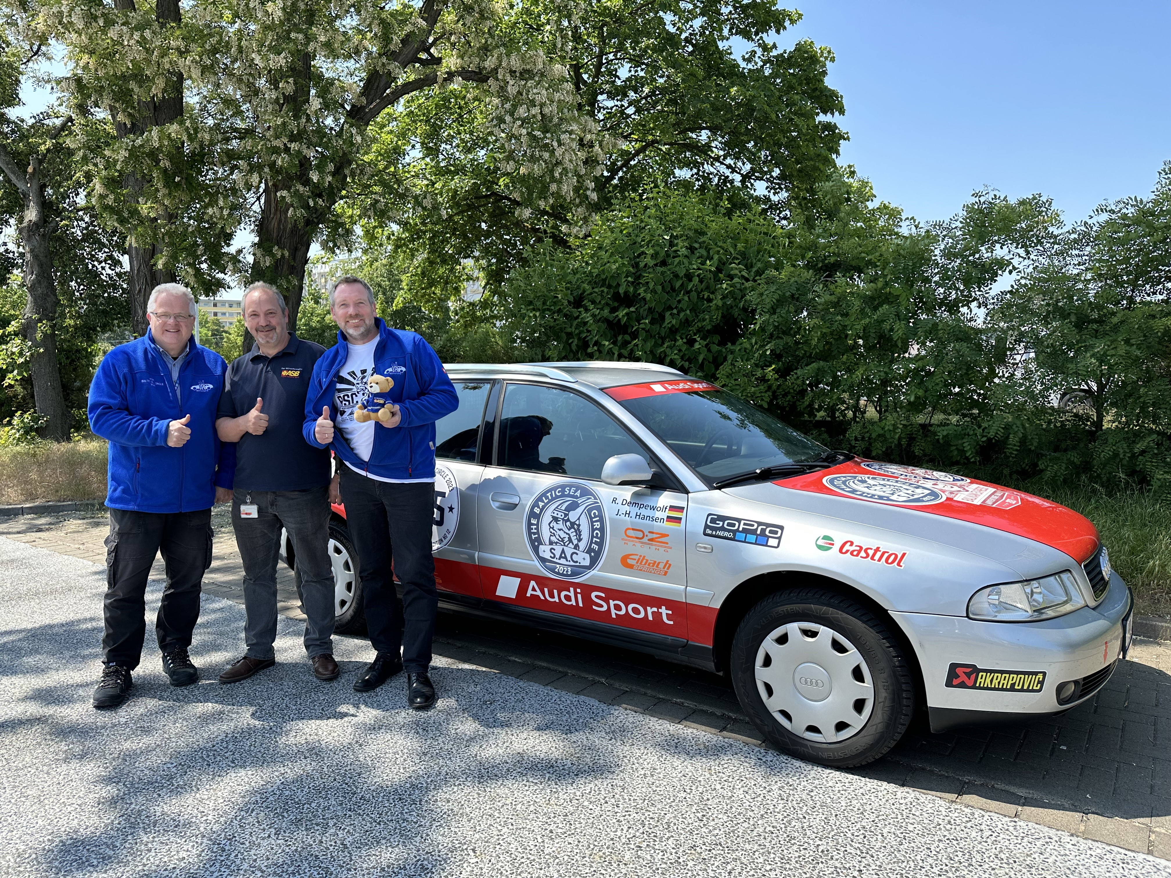 Team JR-beersport tritt bei der Baltic Sea Rallye für den Wünschewagen an