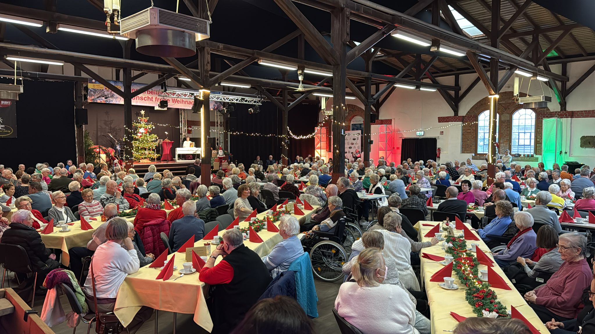 Besucherrekord bei ASB-Seniorenweihnachtsfeier in Barsinghausen