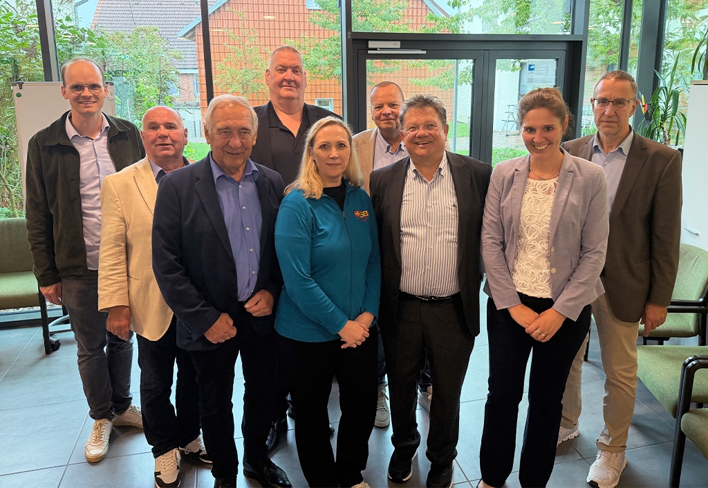 Gesundheitsminister Dr. Andreas Philippi besucht ASB-Tagespflege in Ottenstein