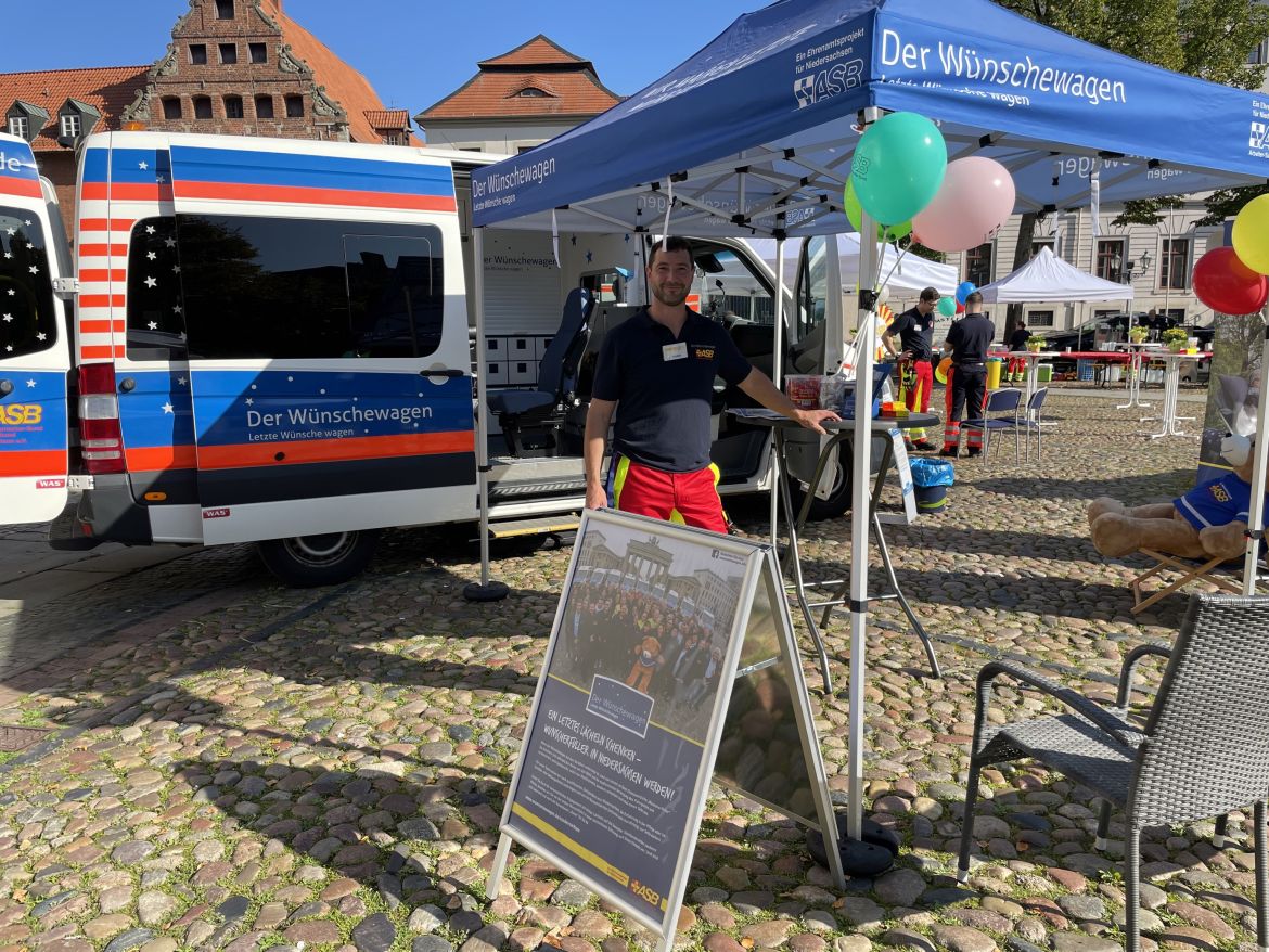 20230820_asb_lg_jubilaeum_marktplatz_04.jpeg